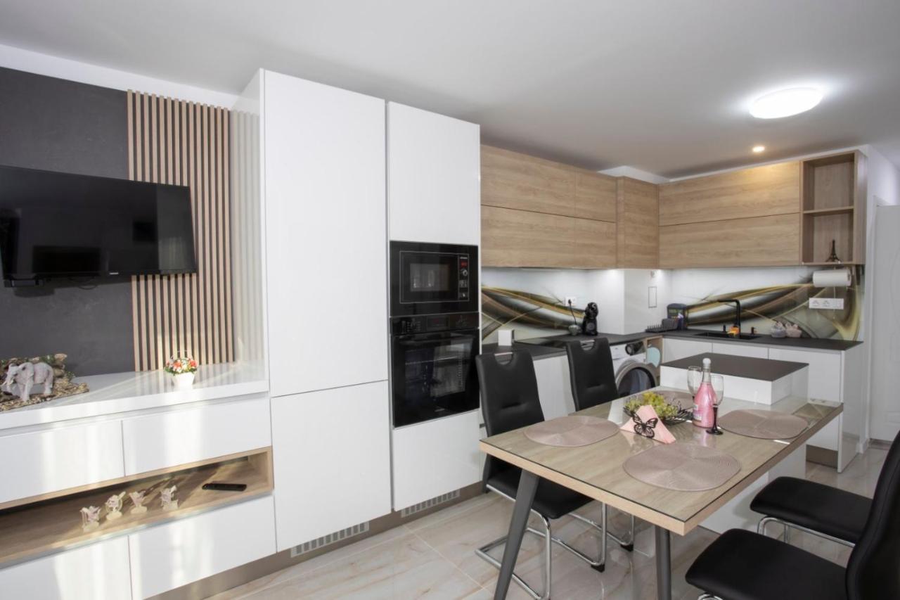 Апартамент За Гости Ивви-1 Lejlighed Burgas City Eksteriør billede
